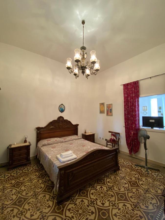 Collepasso Civico 11 Holiday Home מראה חיצוני תמונה