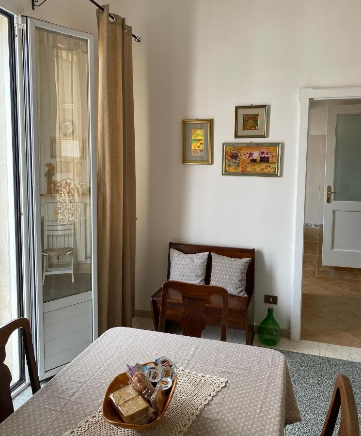 Collepasso Civico 11 Holiday Home מראה חיצוני תמונה